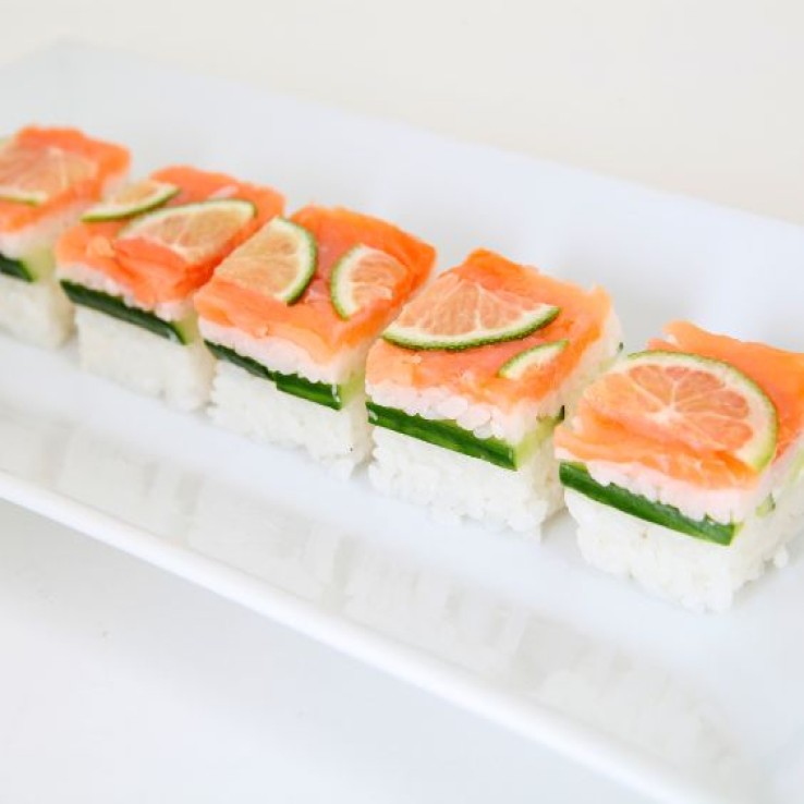 Salmon Oshi